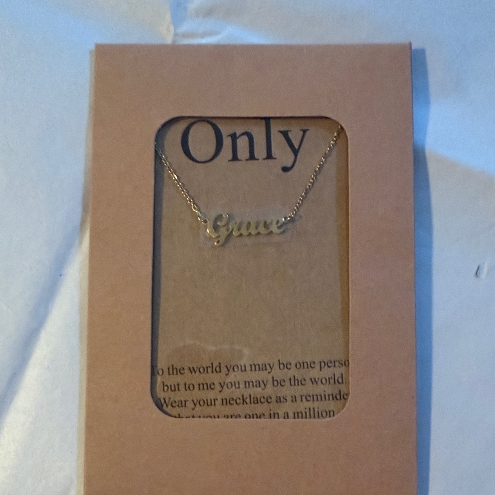 NWT "Grace" Gold Plated NamePlate Necklace 18" Cable Chain, Special Gift